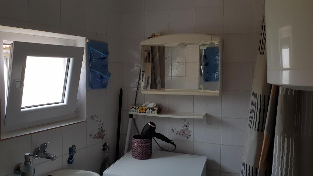 Apartman Dinka Punat Exterior photo
